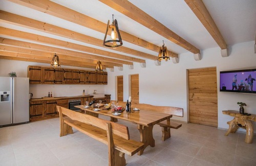 Podbablje Casa | Impresionante casa en Krivodol con.