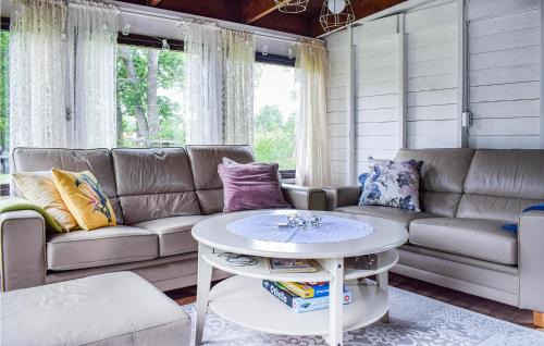 Sodvik Casa | Stunning Home In Löttorp With Wifi