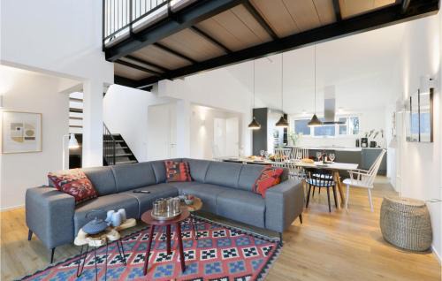Lembruch Casa | Stunning Home In Lembruchdümmer See