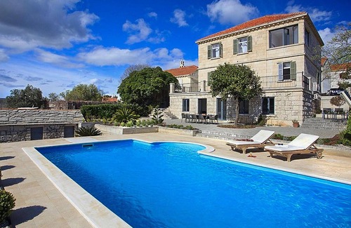 Vela Glavica Casa | Impresionante casa en Lumbarda