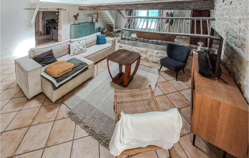 Medis Casa | Stunning Home In Médis