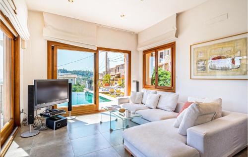 Mancor de la Vall Casa | Stunning Home In Mancor De La Vall