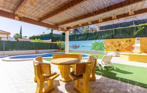 Mazarrón Casa | Stunning Home In Mazarrón With Kitchen