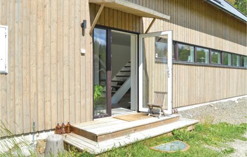 Musko Casa | Stunning Home In Muskö With Kitchen