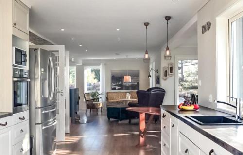 As Municipality Casa | Stunning Home In Nordre Frogn