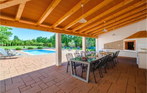 Pazin Casa | Stunning Home In Pazin