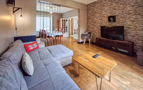 Penvenan Casa | Stunning Home In Penvénan With Wifi