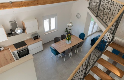 Podbablje Casa | Stunning home in Poljica with kitchen