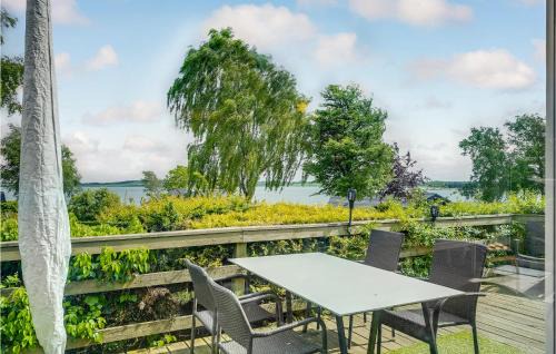 Ronbjerg Casa | Stunning Home In Roslev With Kitchen