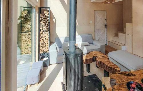 Przywidz Casa | Stunning Home In Roztoka With Jacuzzi