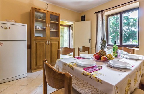 Marcana Casa | Impresionante casa en Segotici con WiFi