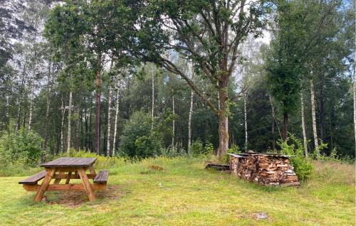 Sjotofta Casa | Stunning Home In Sjötofta With Sauna