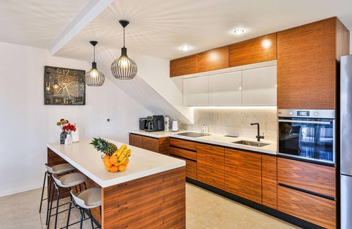 Solin Casa | Impresionante casa en Solin