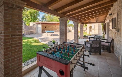 Tinjan Casa | Stunning Home In Tinjan