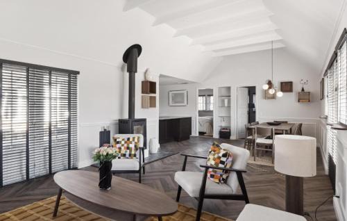 Holloselund Casa | Stunning Home In Vejby With Sauna