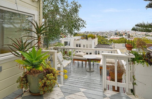 Castro District Casa | Stunning Home on Liberty St w Views-Business Ready