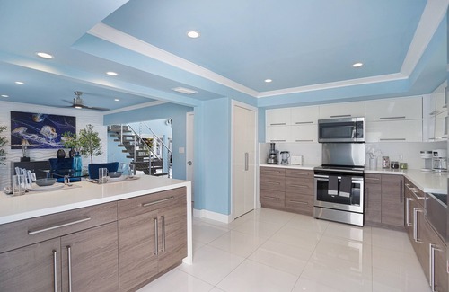 Lighthouse Point Casa | Stunning Home! Managed by BNR Vacation Rentals