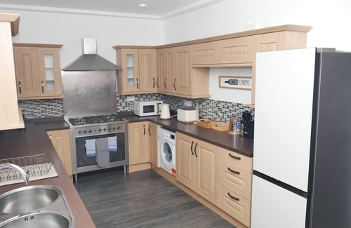 Stonnall Casa | Stunning House in the heart of Birmingham - New Street Train Station