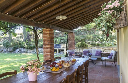 Terranuova Bracciolini Casa | Stunning villa with its own pool