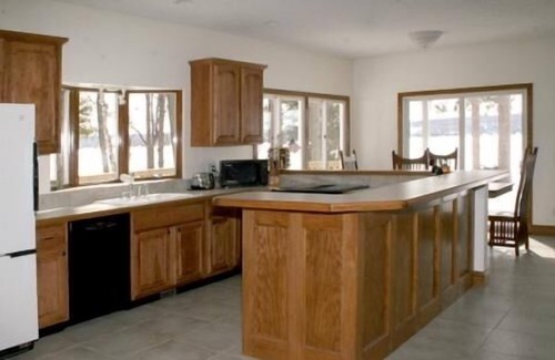 Honor Casa | Especial de agosto, $ 3300 / semana, 5 habitaciones, 3 baños, frente al lago, plano de planta familiar doble