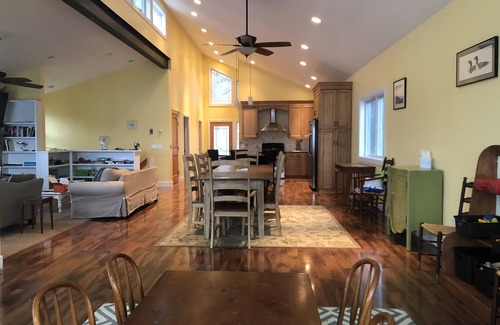 Penn Yan Casa | Stunning Lakefront Family Friendly getaway