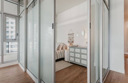 Cultural District Condominio | STUNNING LAKEVIEW ✧ 3BR BAYSIDE LUXURY PENTHOUSE✧
