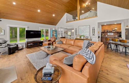 Kearney Cabina | Stunning Lakeview Cottage