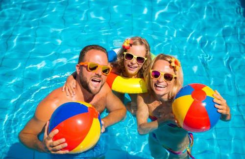 Swalecliffe Cabina | Stunning Lodge At Seaview Holiday Park In Kent Ref 47012Pb