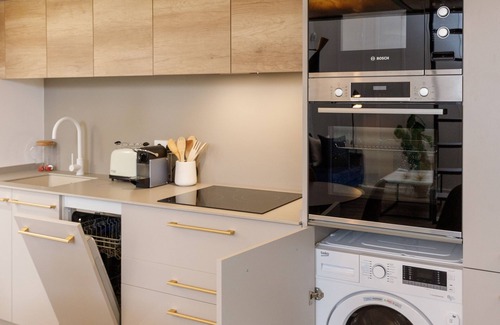 Embajadores Apartamento | Stunning loft in the center of Madrid.