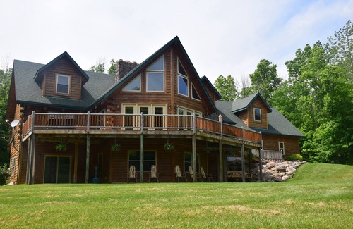 Homerville Cabina | Golden Bear Lodge Ohio