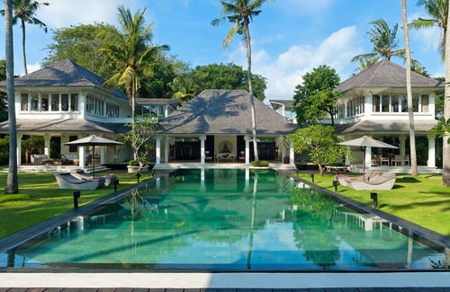 Cemagi Villa | Impresionante villa de lujo de playa en Seseh Beach - Bali
