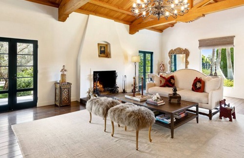 Old Las Palmas Casa | Stunning Luxury Home with 4-Bedrooms, Private Salt-Water Pool, & Spa