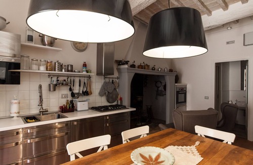Compignano Casa | Espléndida casa señorial en un pueblo medieval cerca de Perugia