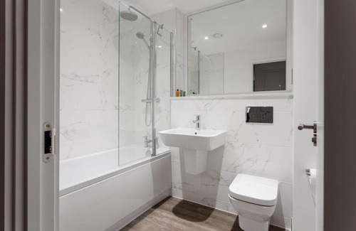 The Westside Apartamento | Stunning Modern 1BR Flat in Central Birmingham