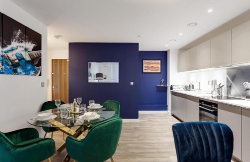 The Westside Apartamento | Stunning Modern 1BR Flat in Central Birmingham