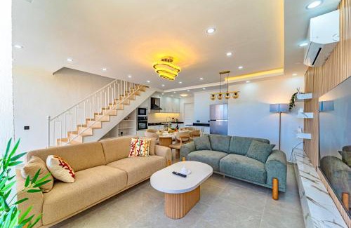 Kalkan Casa | Stunning Modern Duplex Apartment in Central Kalkan