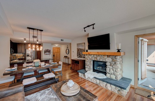 Canmore Condominio | Stunning Mountain Retreat en Rundle Cliffs Lodge - Pueblo de montaña de Spring Creek