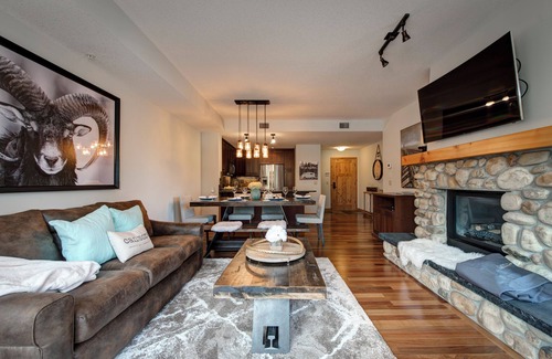 Canmore Condominio | Stunning Mountain Retreat en Rundle Cliffs Lodge - Pueblo de montaña de Spring Creek
