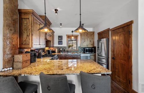 Spanish Peaks Casa | Stunning Mountain Retreat Located in Spanish Peaks