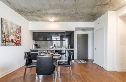 Parkdale Condominio | ¡Impresionante suite 1BR en Trendy Queen West!