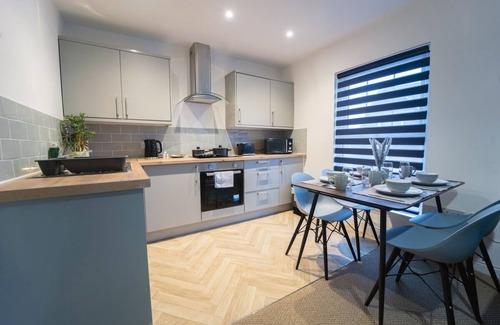Wigan Apartamento | Stunning New Apartment | Wigan Town Centre | 5mins walk to Train and Bus Station