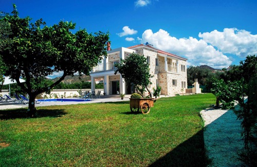 Argaka Villa | Impresionante villa frente a la playa, a 100 metros de la playa, gran piscina, zona maravillosa