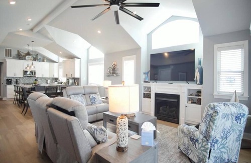 Sea Isle City Condominio | Stunning New Construction 6 Bedroom with Elevator!