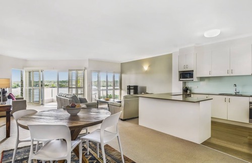 Noosaville Apartamento | Noosa River Gardens el nombre lo dice todo