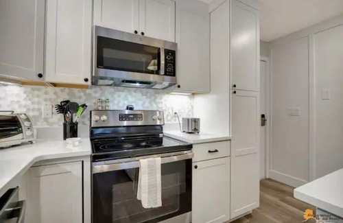 Midtown Anchorage Apartamento | Stunning Oasis in Anchorage, AK