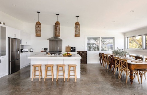 Killcare Heights Casa | Stunning ocean views and pool