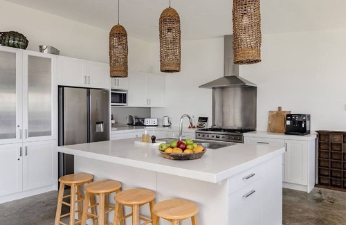 Killcare Heights Casa | Stunning ocean views and pool