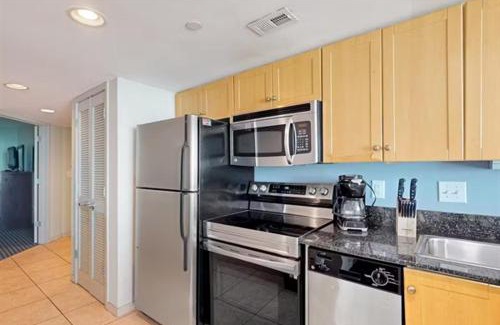 Downtown Myrtle Beach Apartamento | Stunning Ocean Front OO Resort 7th Floor 2 Bdr