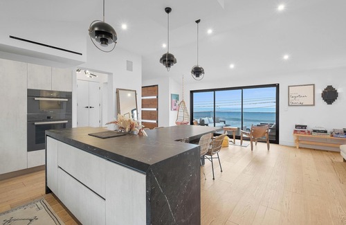 Eastern Malibu Casa | Stunning Ocean View Beach House W Pool & Spa