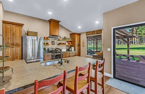 Plumas Eureka Estates Casa | Stunning on the 17th Fairway - 119 Cottonwood Drive